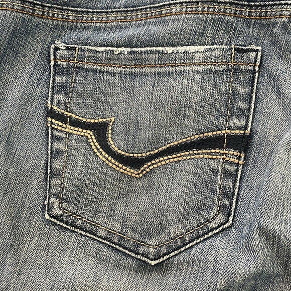 Z Cavaricci Blue Jean Bermuda Long Denim Distressed Jean Shorts Sz 6 Casual Y2K - Picture 9 of 16